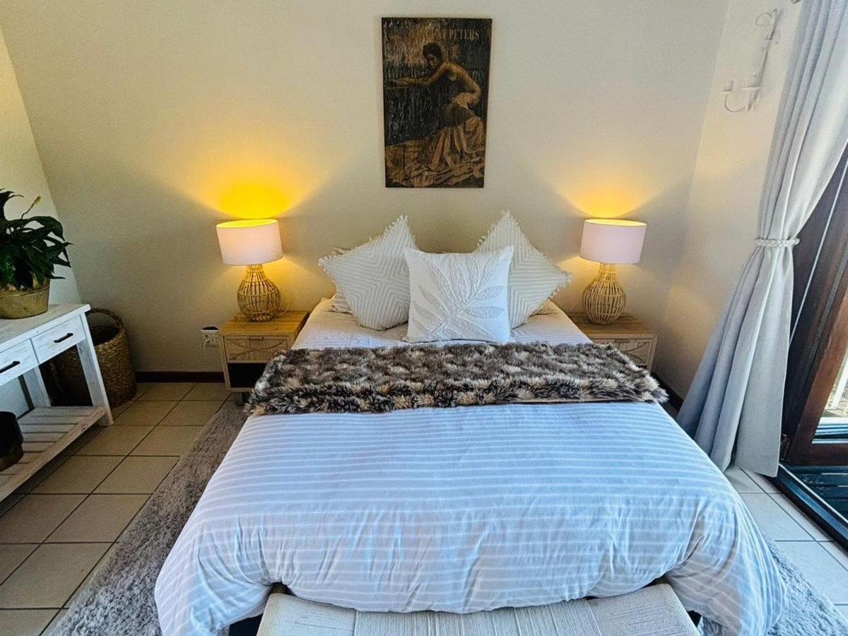 Bliss In The Bay Guesthouse Plettenberg Bay Oda fotoğraf