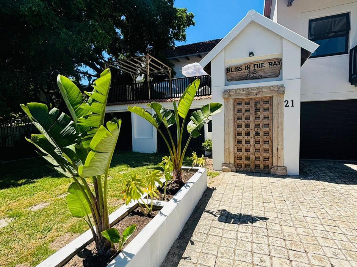 Bliss In The Bay Guesthouse Plettenberg Bay Oda fotoğraf