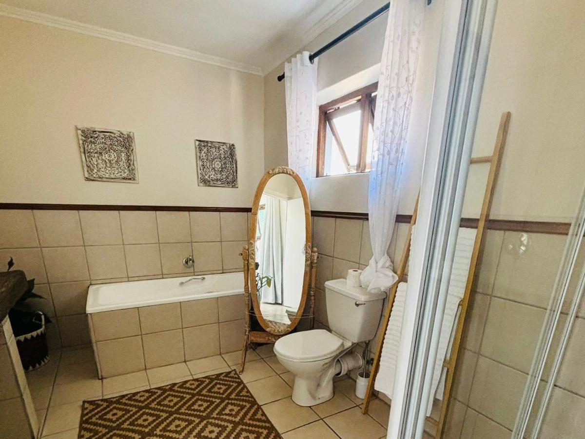 Bliss In The Bay Guesthouse Plettenberg Bay Oda fotoğraf