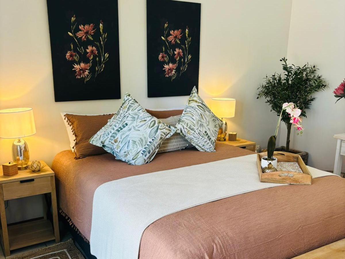 Bliss In The Bay Guesthouse Plettenberg Bay Oda fotoğraf